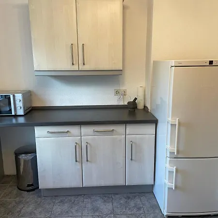 Grosse Zentral Gelegen Neubrandenburg