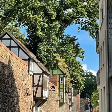 Apartmán Grosse Zentral Gelegen *